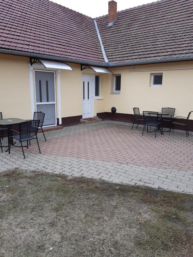 Helga Apartman Makó Kültér fotó