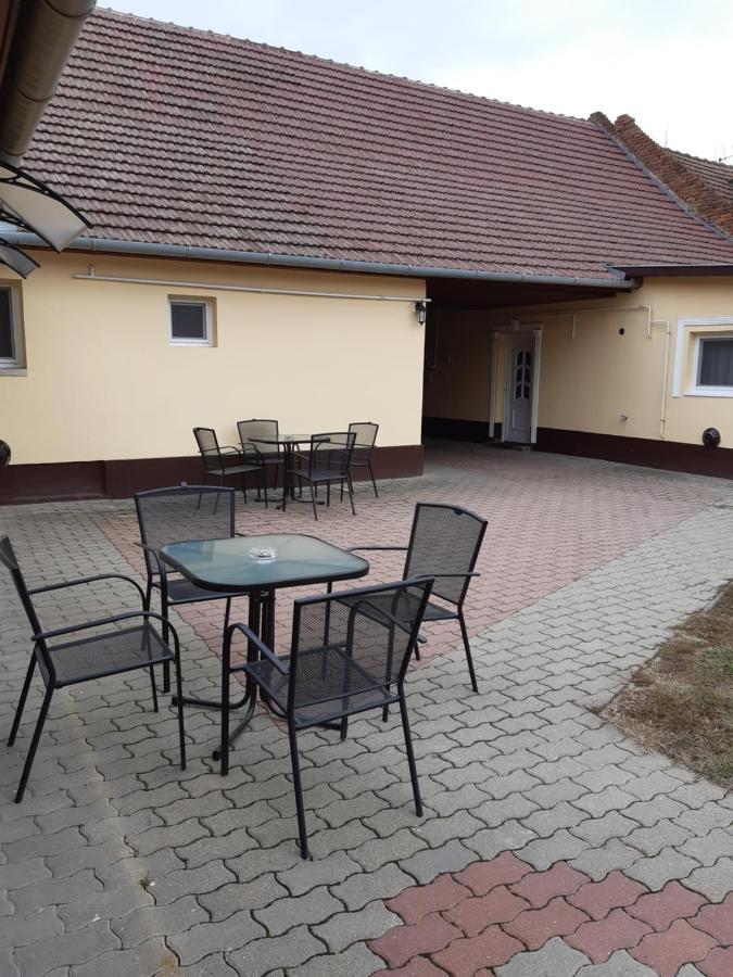 Helga Apartman Makó Kültér fotó